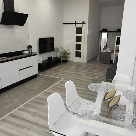 Apartamento Turistico Lyra Baena Exterior photo