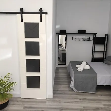 Apartamento Turistico Lyra Baena Exterior photo