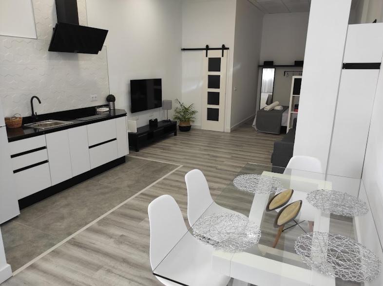 Turistico Lyra Apartment Baena